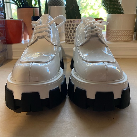 ✨SALE✨ Prada platform shoes ✨SALE✨ - Picture 8 of 16